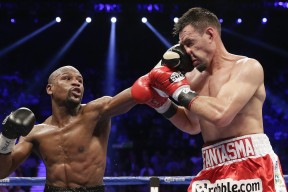 开云体育官网-意甲焦点战之夜，范弗利特扛起全队，一己之力改写剧本