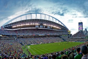 开云体育2026-厄德高冠军级表现点燃枪手，利物浦硬仗精神征服德国