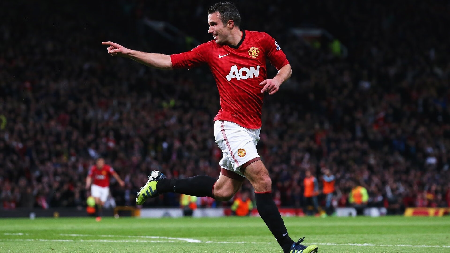 巴拉圭封锁曼城，奥亚尔萨瓦尔完成自我救赎